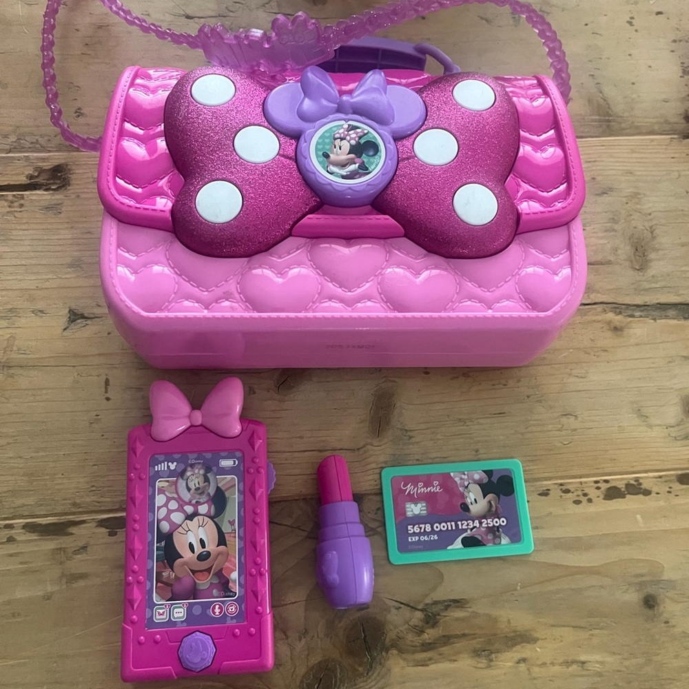 Disney Minnie Mouse Pink Kids Play Purse with Accessories